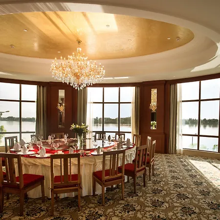 Landmark Mekong Riverside Hotel-3